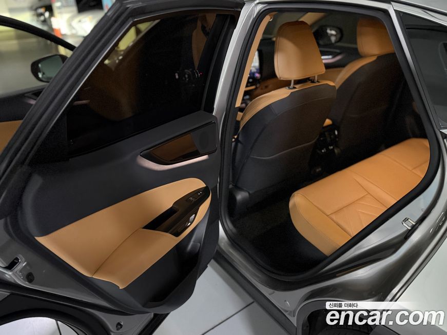 Lexus NX 2025