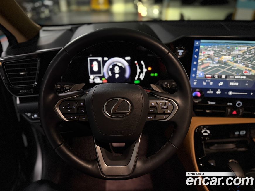 Lexus NX 2025