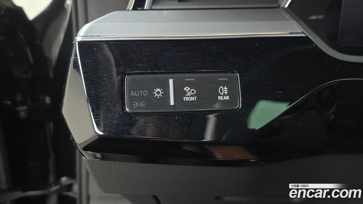 Audi e-tron 2021