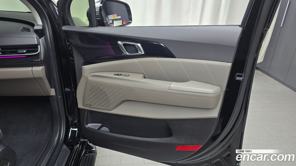 Kia Canival 2025