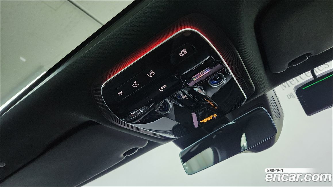 Mercedes-Benz C-Class 2025
