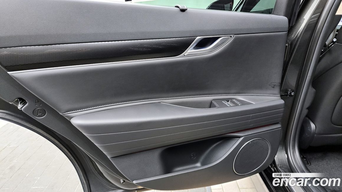 Genesis G80 2025