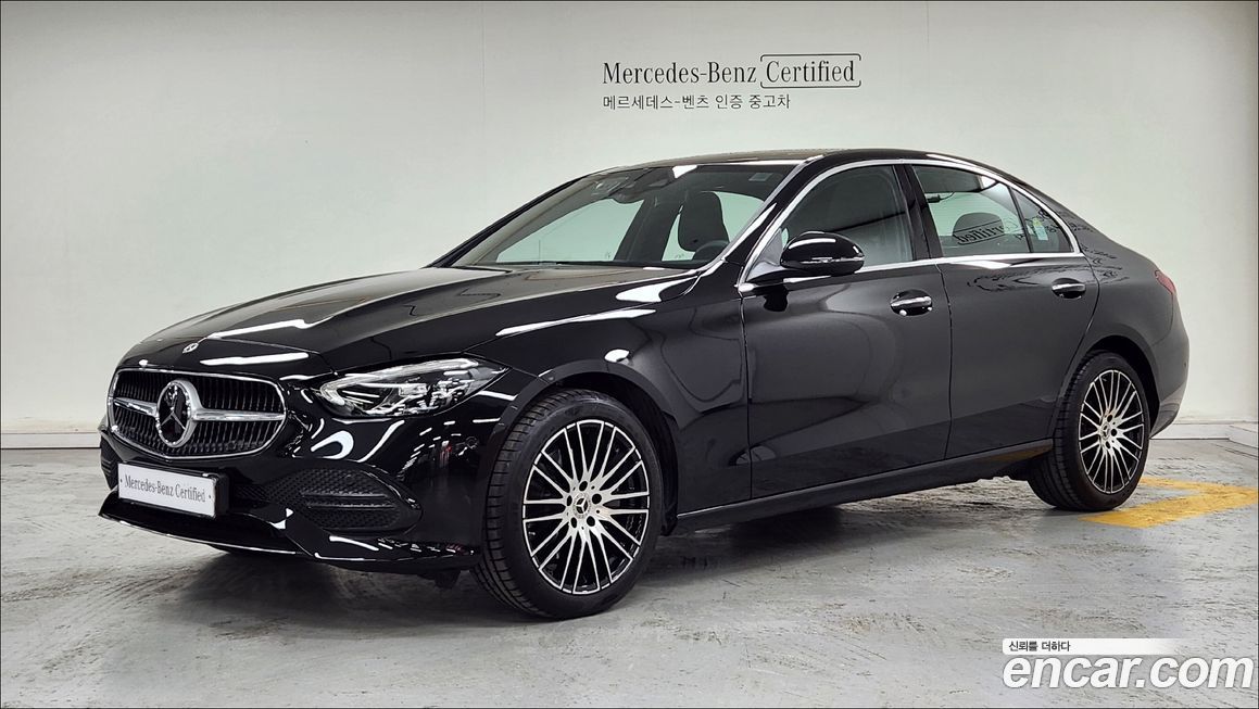Mercedes-Benz C-Class 2025