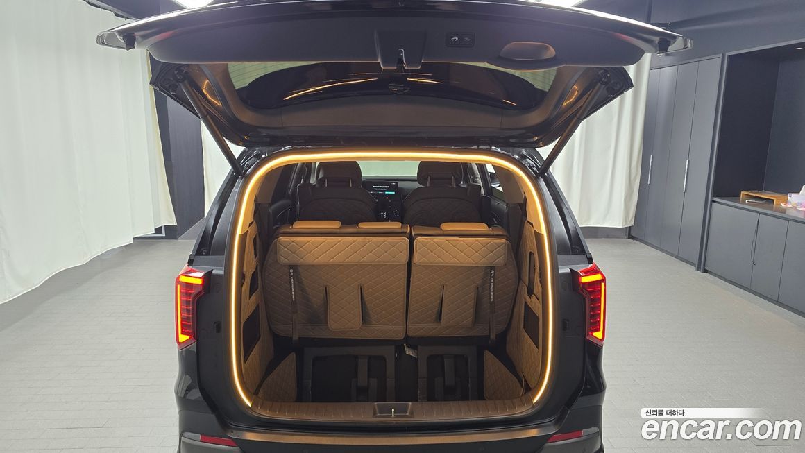 Kia Canival 2025
