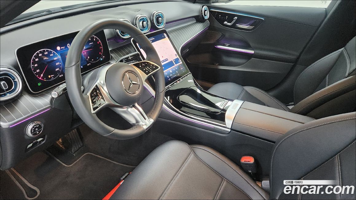 Mercedes-Benz C-Class 2025