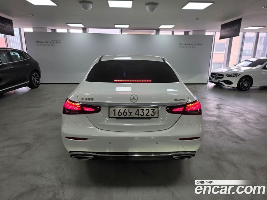 Mercedes-Benz E-Class 2022