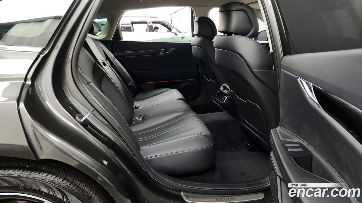 Genesis G80 2025