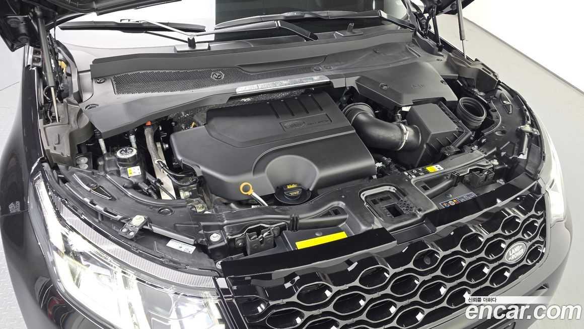 Land Rover Discovery Sport 2025