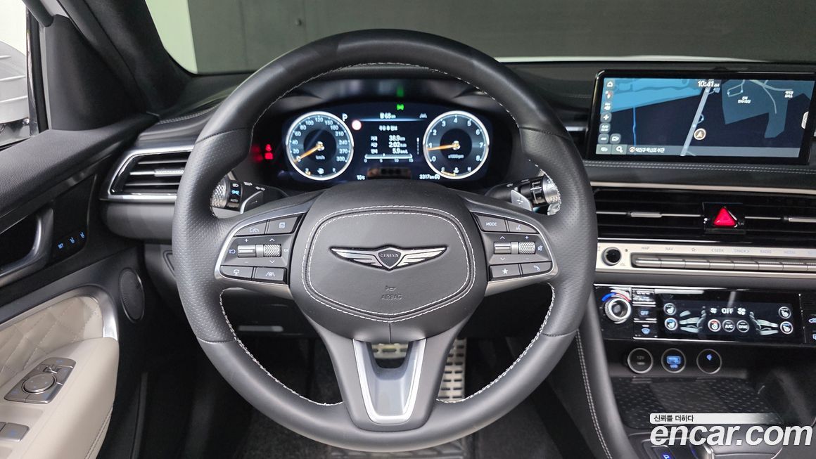 Genesis G70 2025