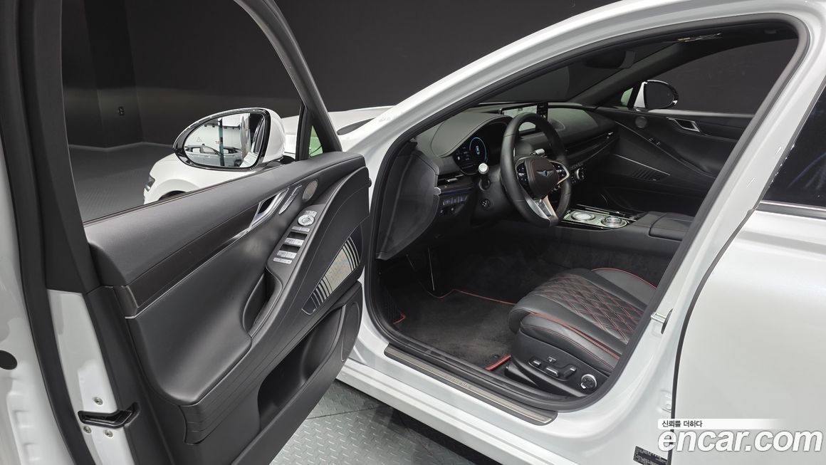 Genesis G80 2022