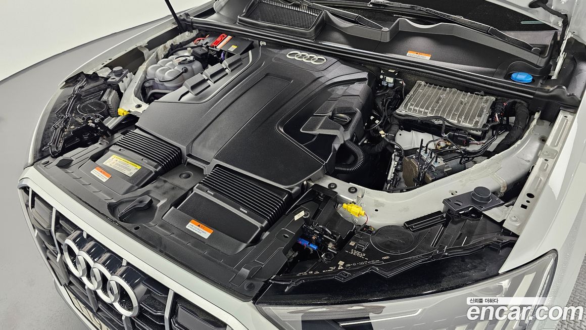 Audi Q7 2021