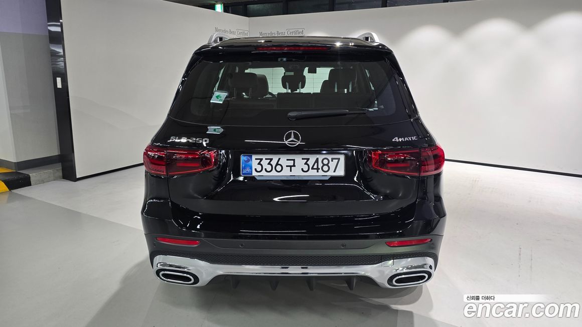 Mercedes-Benz GLB-Class 2026