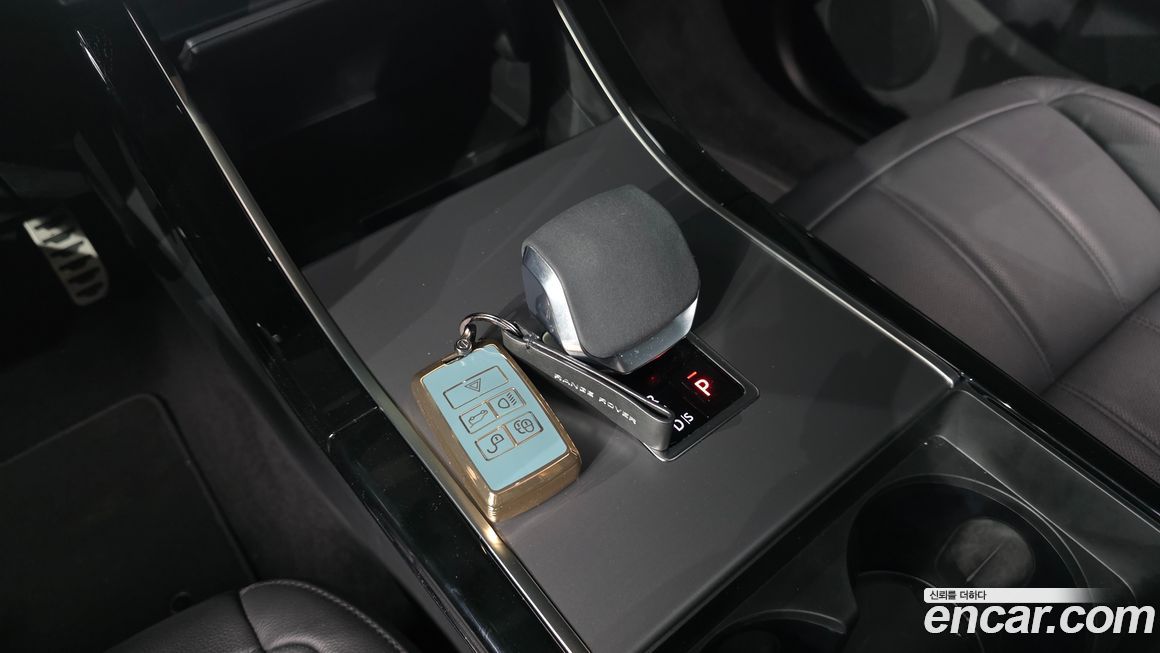 Land Rover Range Rover Evoque 2025