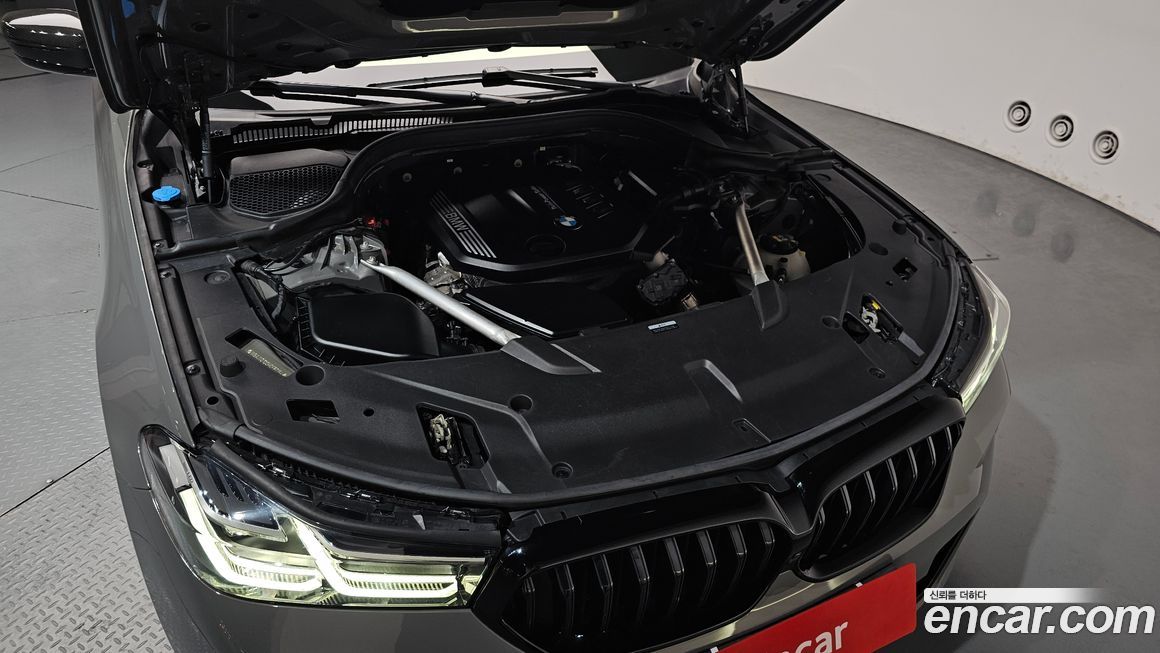 BMW Gran Turismo 2021