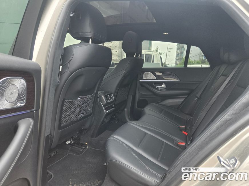 Mercedes-Benz GLE-Class 2021