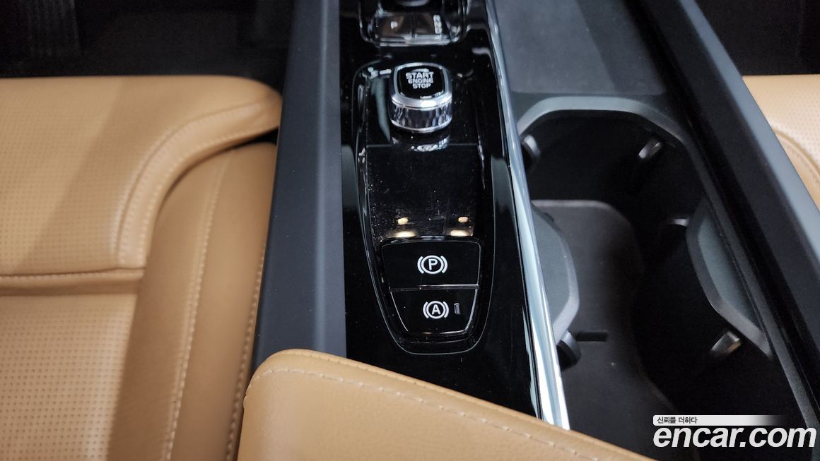 Volvo XC60 2024