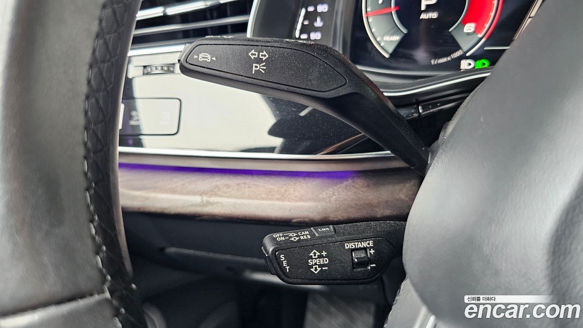 Audi Q7 2021