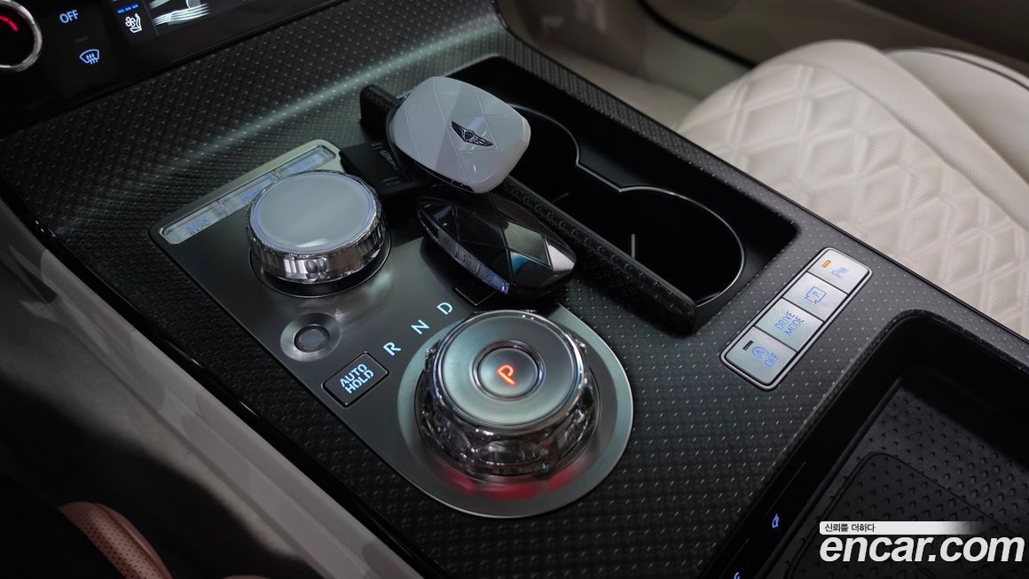 Genesis G80 2025