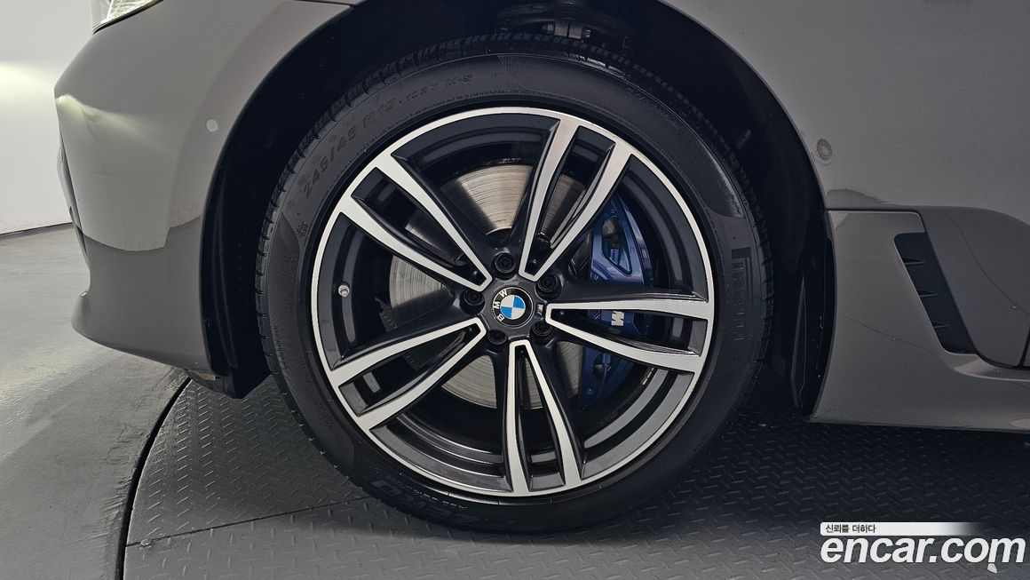 BMW Gran Turismo 2021