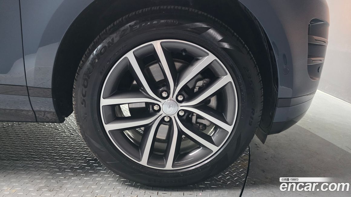Land Rover Range Rover Evoque 2025
