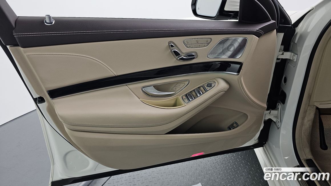 Mercedes-Benz S-Class 2019