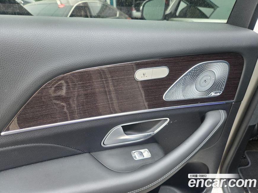 Mercedes-Benz GLE-Class 2021