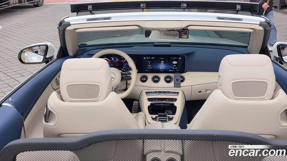 Mercedes-Benz E-Class 2021