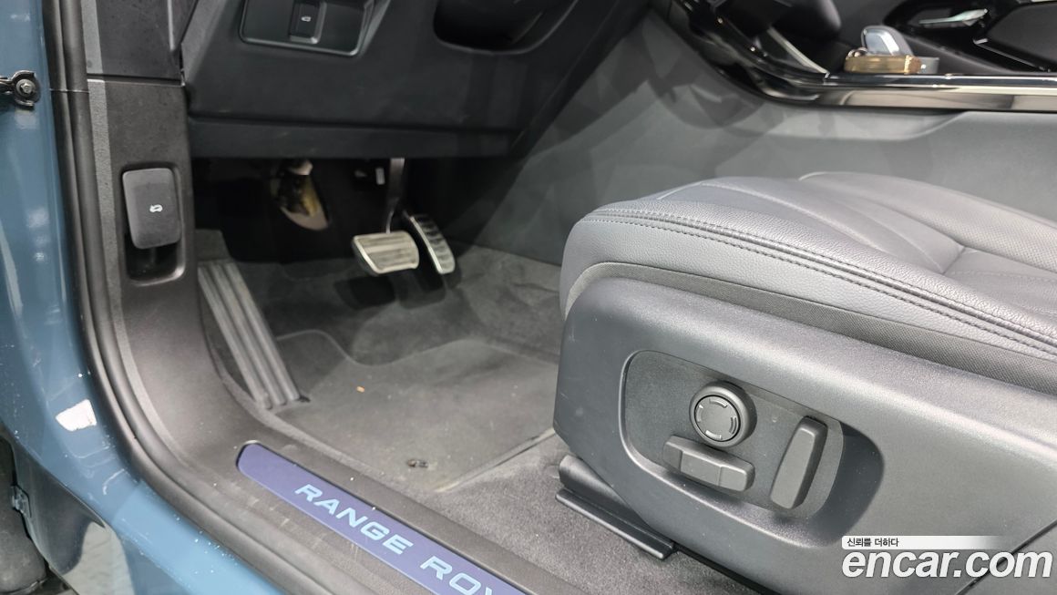 Land Rover Range Rover Evoque 2025