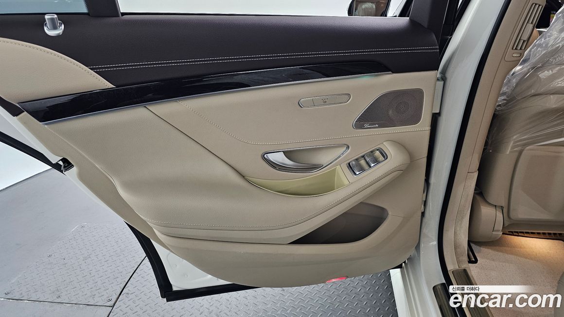 Mercedes-Benz S-Class 2019