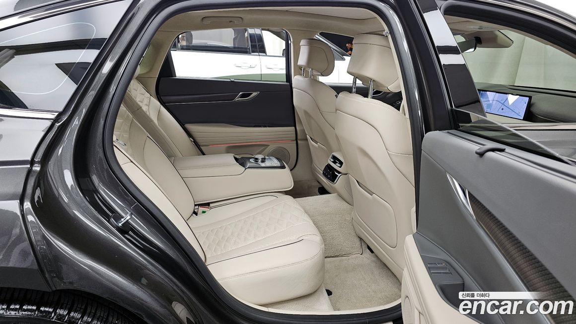 Genesis G80 2025