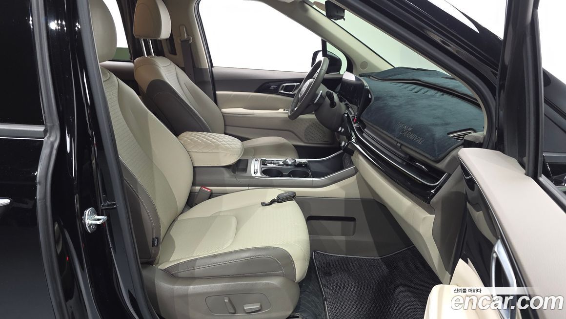 Kia Canival 2025