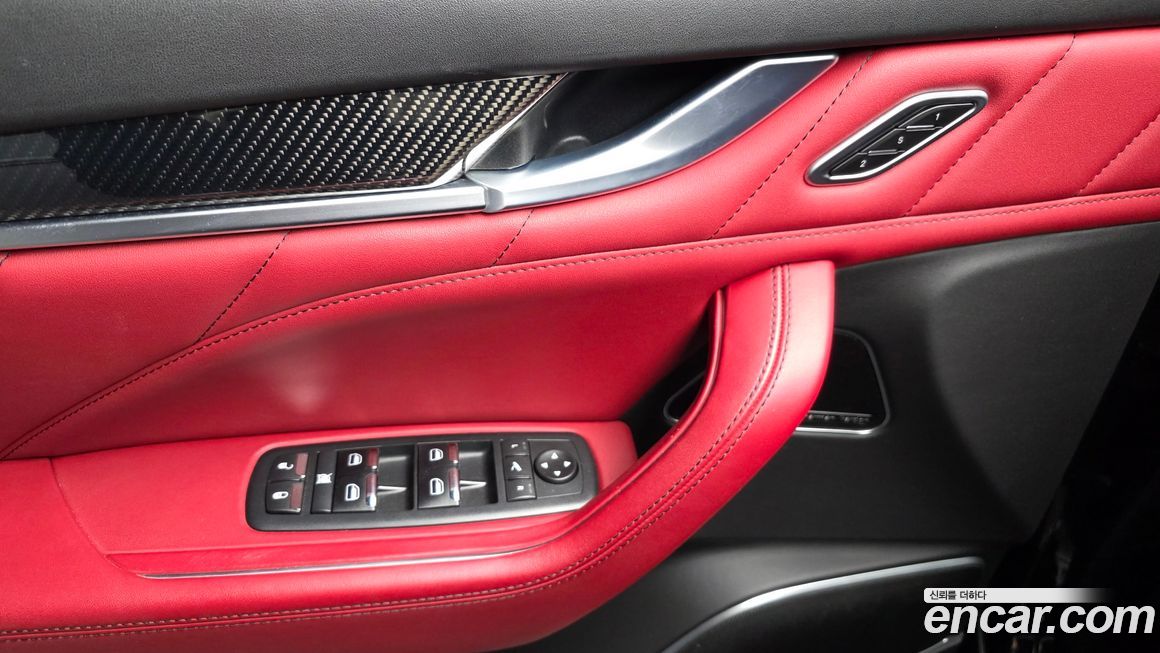 Maserati Levante 2022