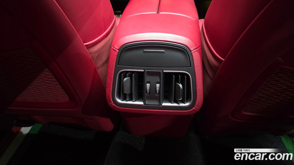 Maserati Levante 2022