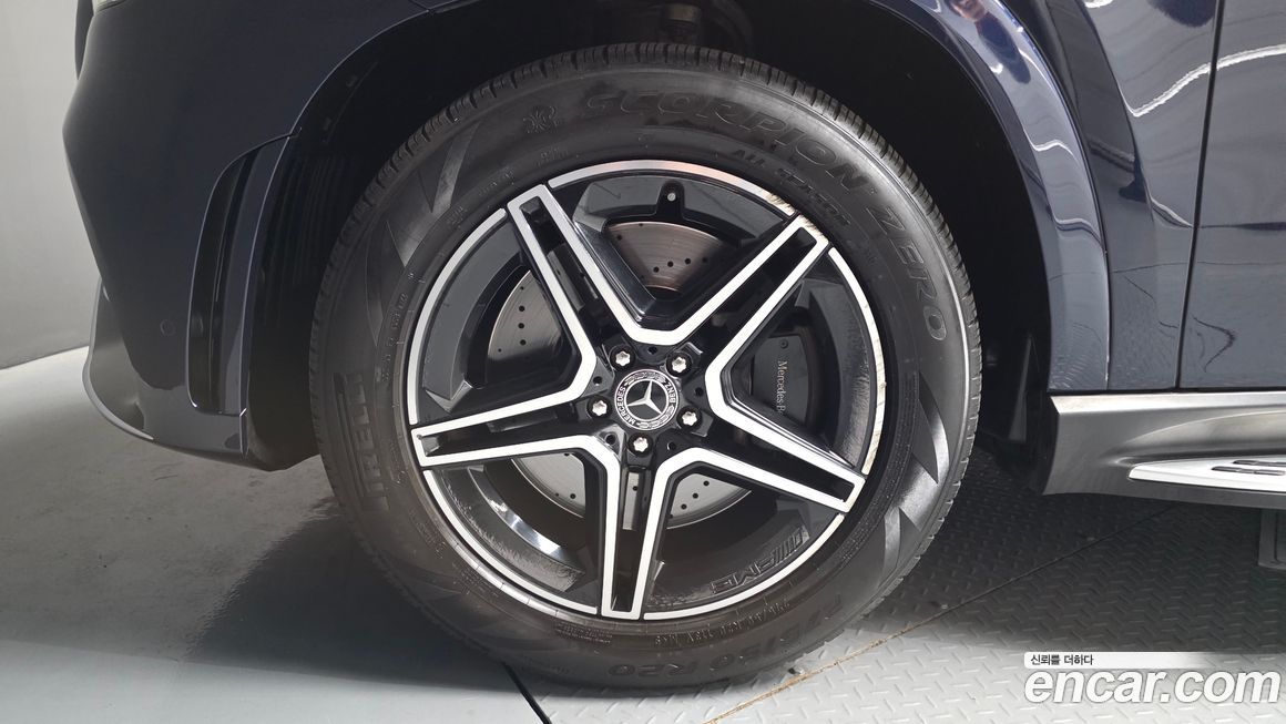 Mercedes-Benz GLE-Class 2021