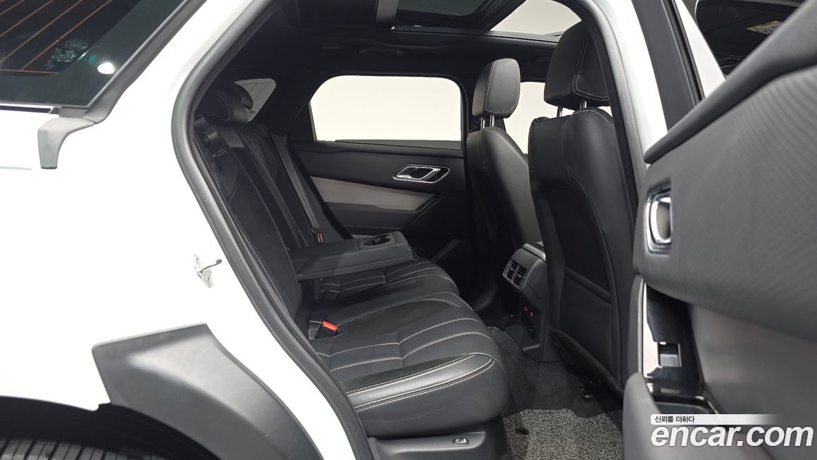 Land Rover Range Rover Velar 2023