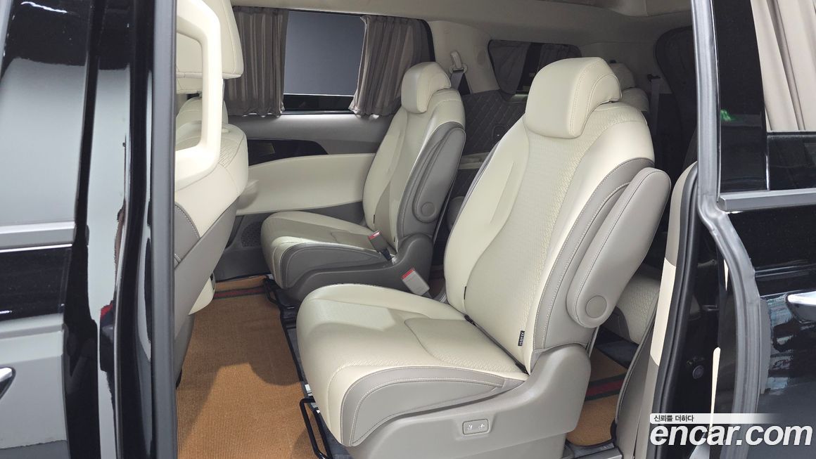 Kia Canival 2025