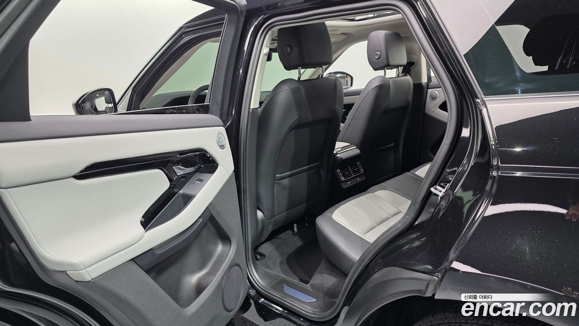 Land Rover Range Rover Evoque 2025