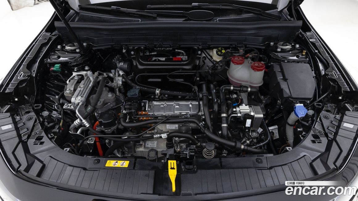 Mercedes-Benz EQB 2026