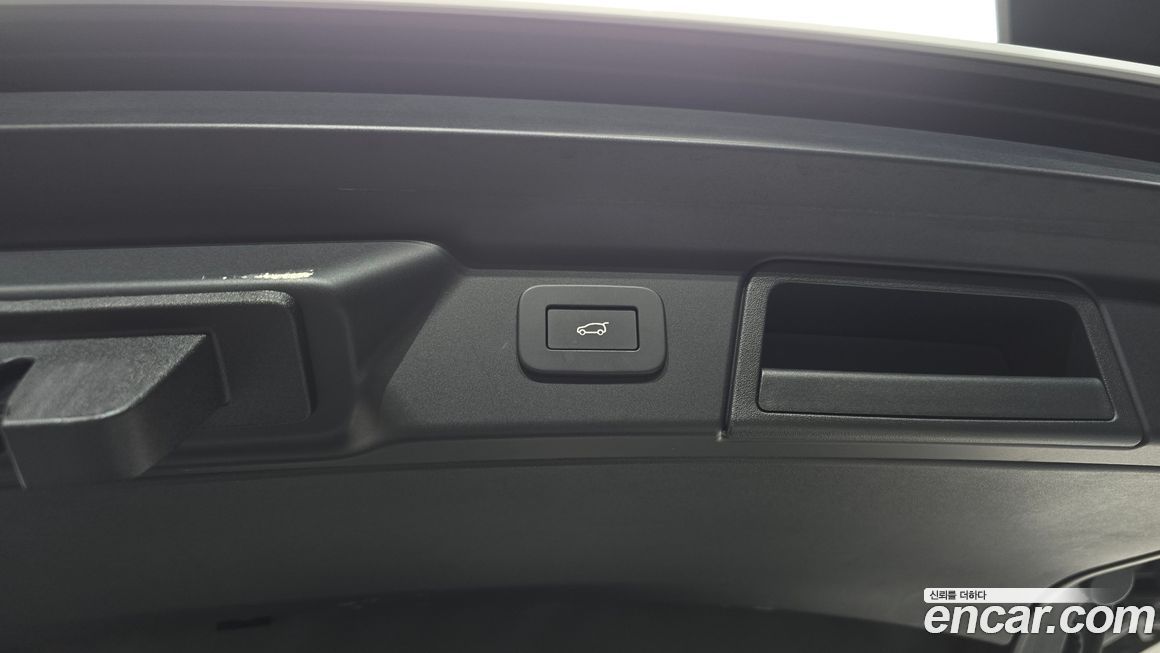 Land Rover Range Rover Velar 2023