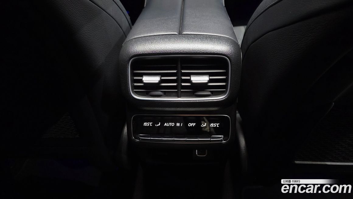 Mercedes-Benz GLE-Class 2021