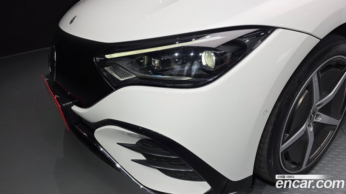 Mercedes-Benz EQE 2023