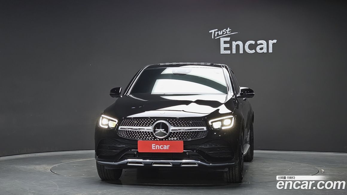 Mercedes-Benz GLC-Class 2023