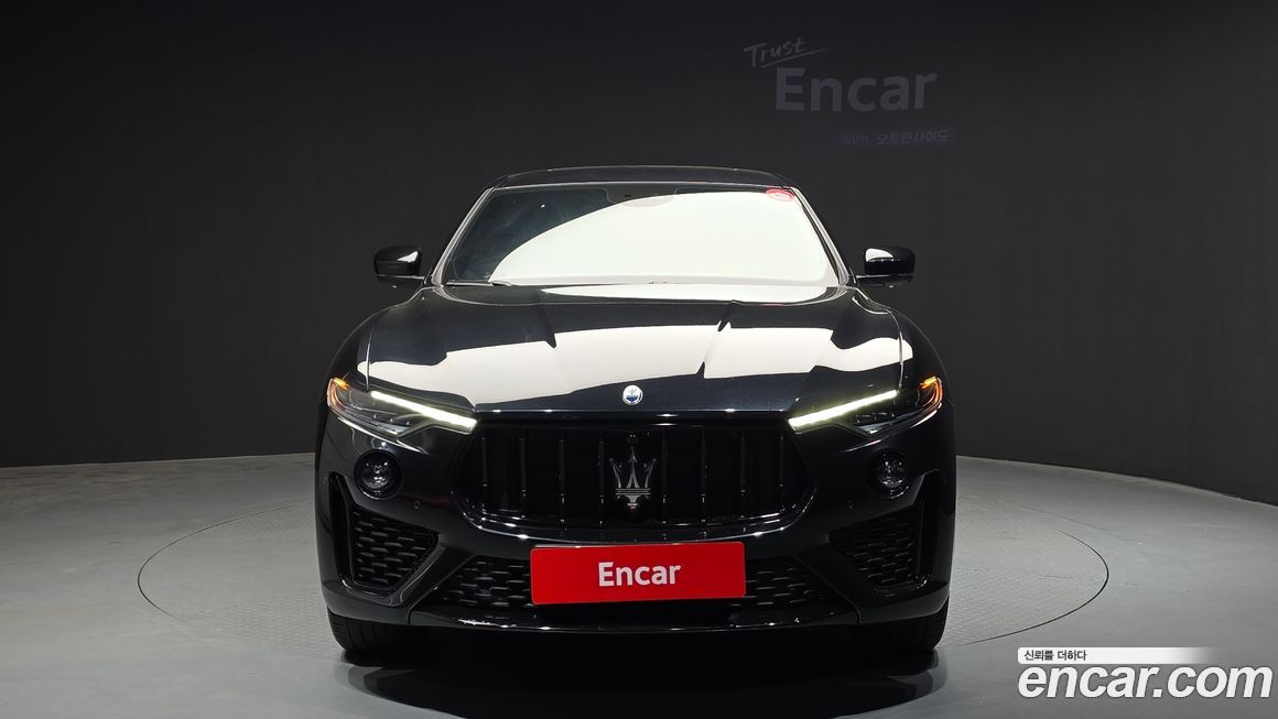 Maserati Levante 2022