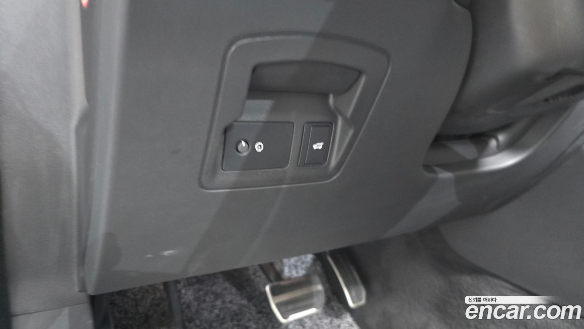 Land Rover Range Rover Velar 2023