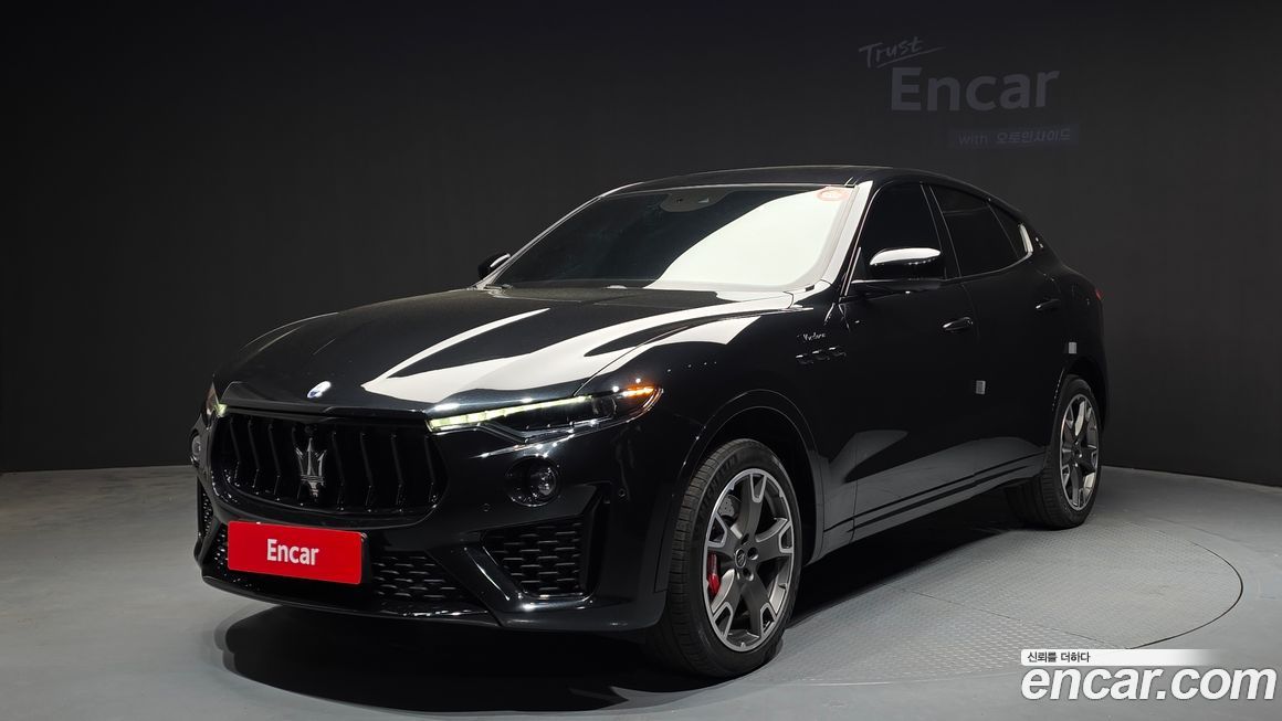 Maserati Levante 2022