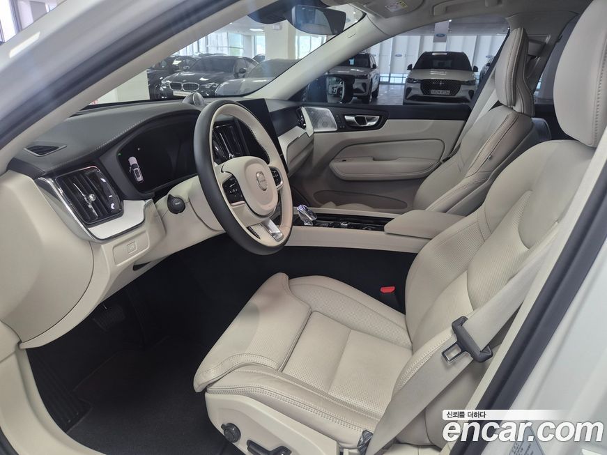 Volvo XC60 2026