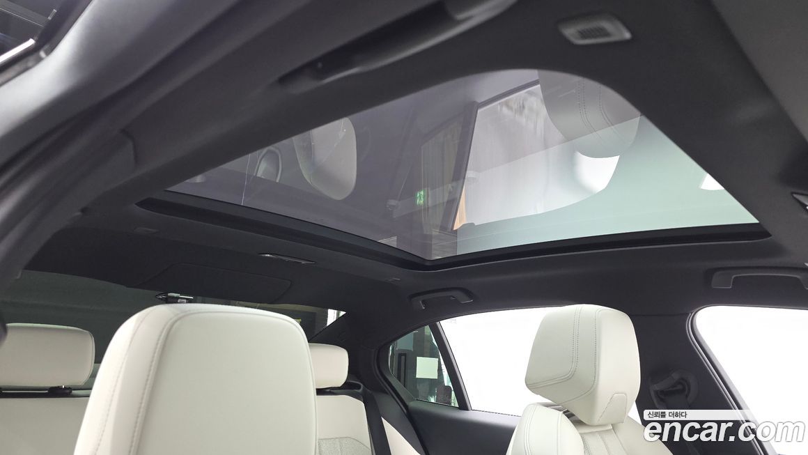 BMW 5-Series 2025