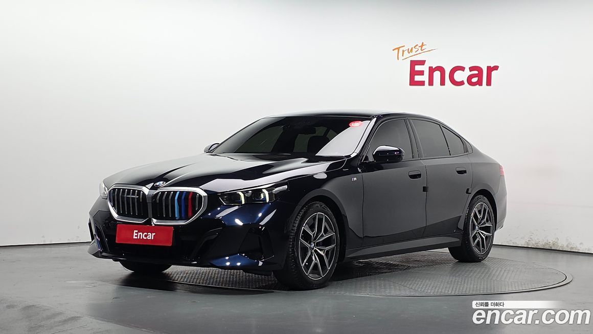 BMW 5-Series 2025