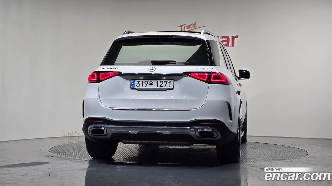 Mercedes-Benz GLE-Class 2021