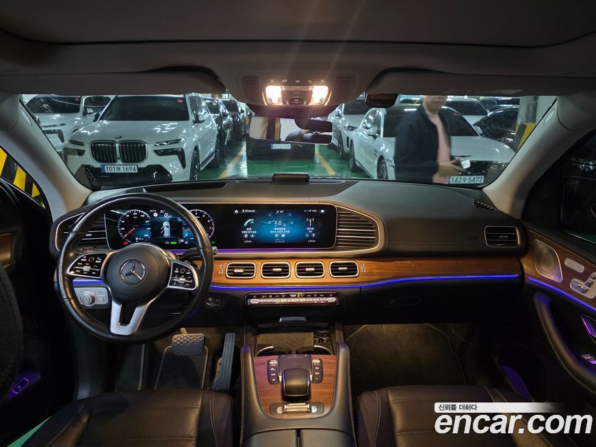 Mercedes-Benz GLE-Class 2021